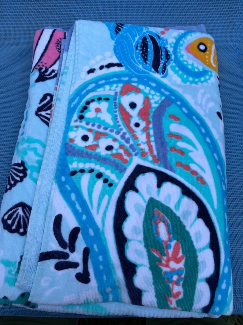 Vera Bradley Beachtown in sea creature, print large towel two sided print